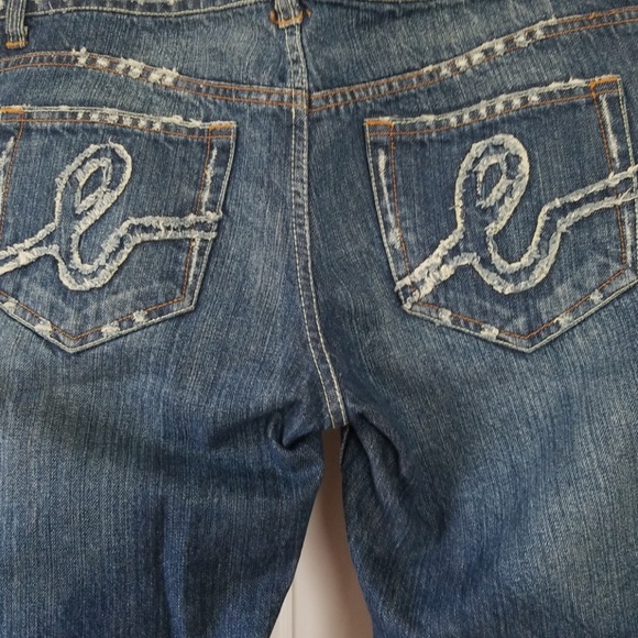 Bebe distressed boot leg cut  31 waist*Firm - Picture 4 of 6